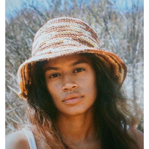 Made By Minga Woven Bucket Hat Crocheted Multi Color - Picture 5 of 6